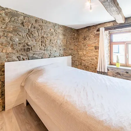 Beautiful Near The Historic Center Of Nyaraló Stavelot